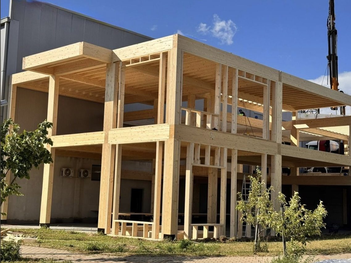 Holzrahmenbau-Konstruktion eines Greenhouse Gebäudes